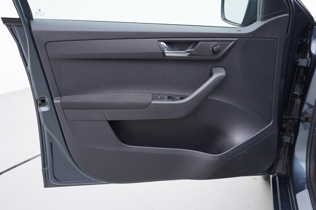 OV190V09156_19.webp_FABIA JOY 1.2 TSI 81 kW automat