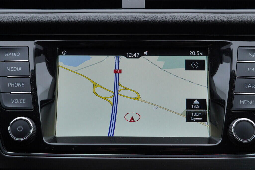 OV190V09156_31.webp_FABIA JOY 1.2 TSI 81 kW automat