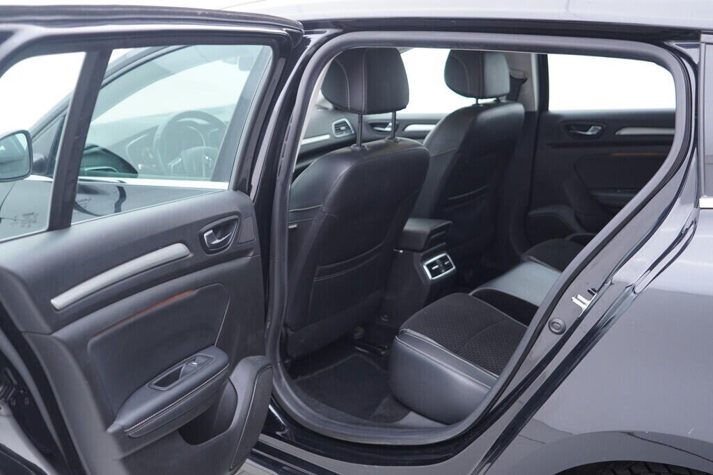 OV190V09158_34.webp_MÉGANE Energy Intens 1.5  81 kW manuál