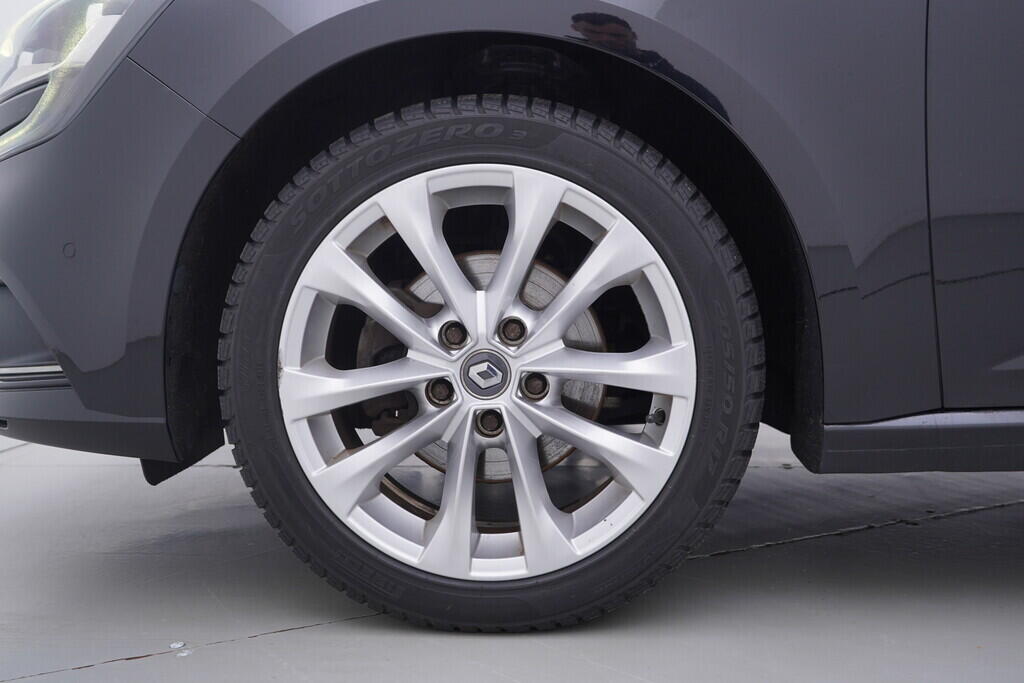 OV190V09158_40.webp_MÉGANE Energy Intens 1.5  81 kW manuál