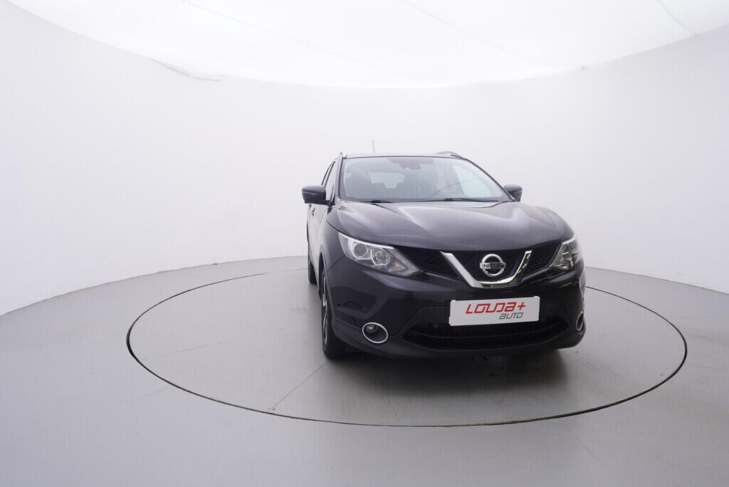 OV190V09159_17.webp_QASHQAI N-Connecta 4x4 1.6  96 kW manuál