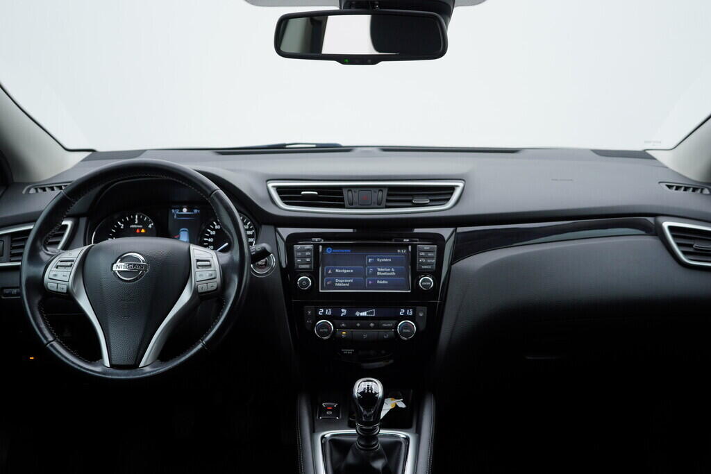 OV190V09159_26.webp_QASHQAI N-Connecta 4x4 1.6  96 kW manuál