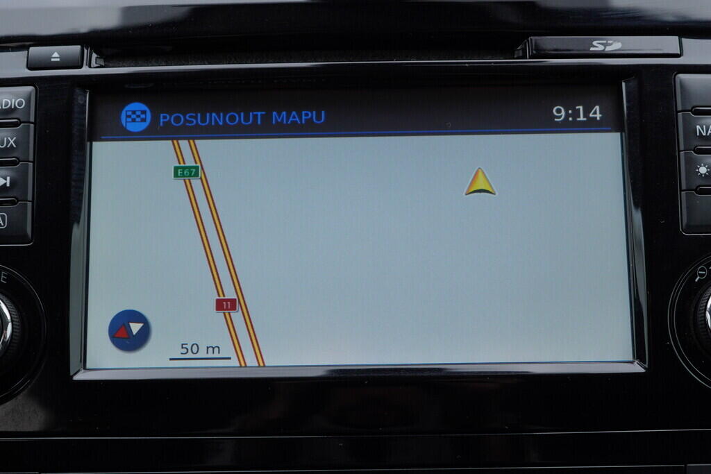 OV190V09159_30.webp_QASHQAI N-Connecta 4x4 1.6  96 kW manuál