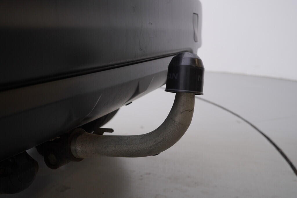 OV190V09159_38.webp_QASHQAI N-Connecta 4x4 1.6  96 kW manuál