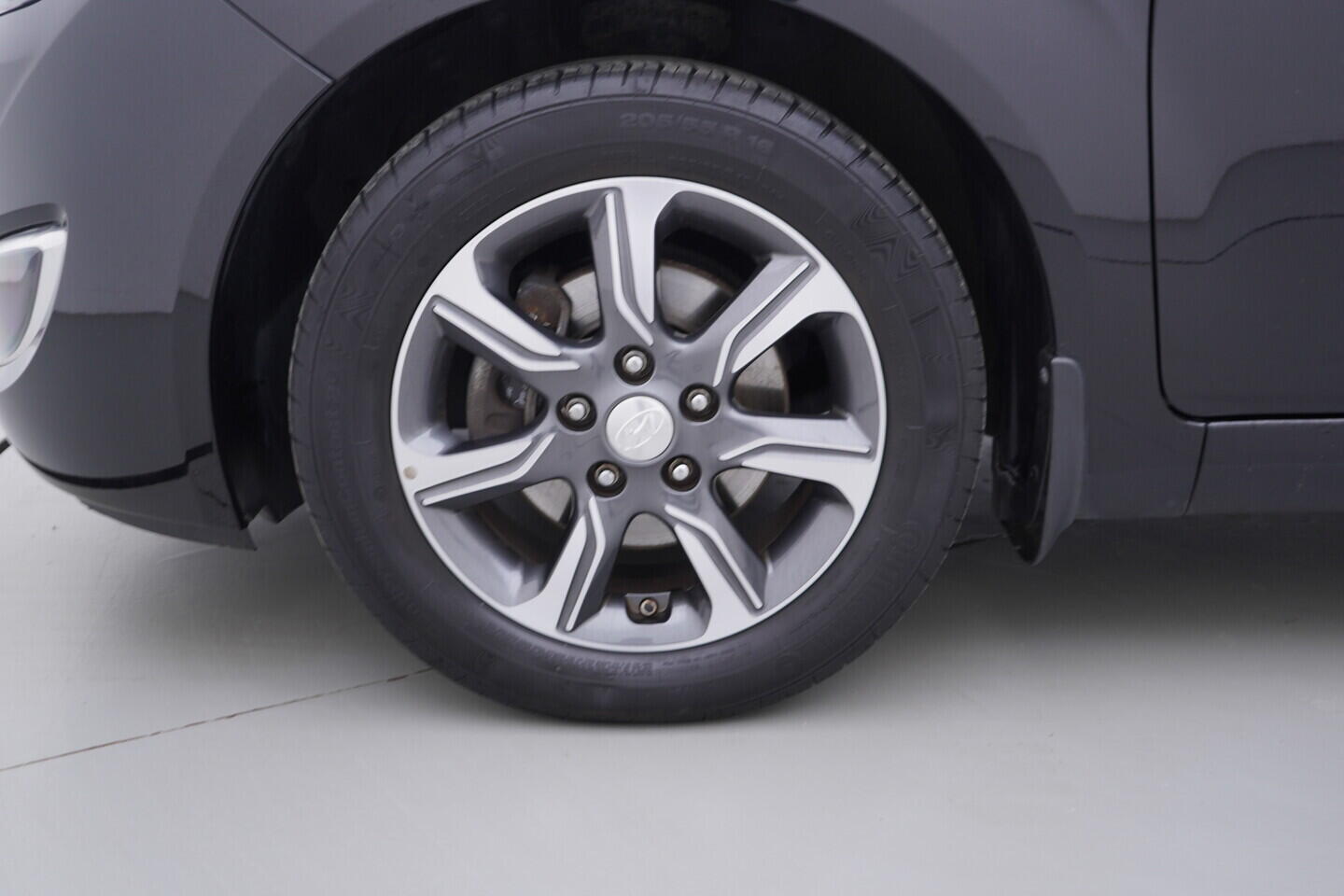 OV190V09160_41.webp_IX20 Comfort + 1.4  66 kW manuál