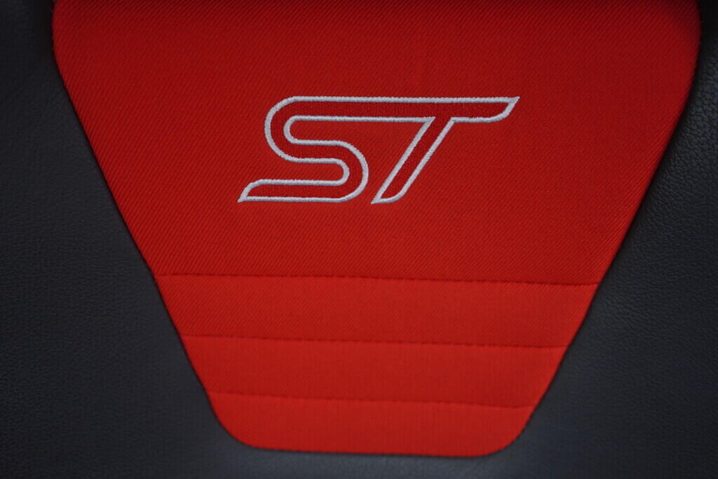 OV190V09161_23.webp_FOCUS ST-line 2.0  136 kW manuál