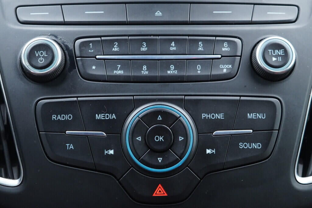 OV190V09161_30.webp_FOCUS ST-line 2.0  136 kW manuál