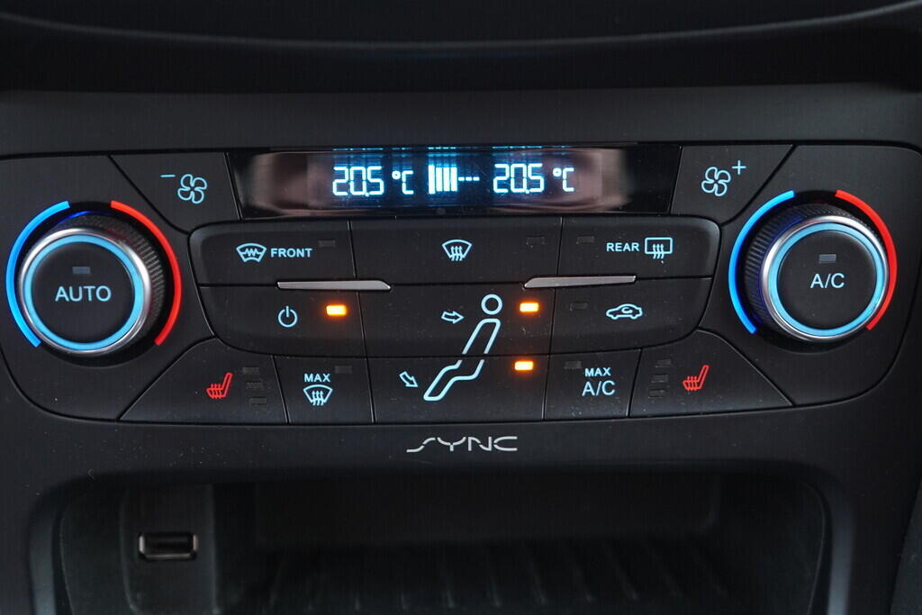 OV190V09161_31.webp_FOCUS ST-line 2.0  136 kW manuál