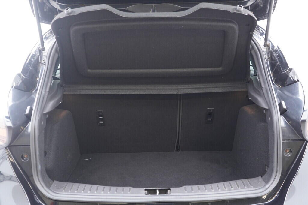 OV190V09161_35.webp_FOCUS ST-line 2.0  136 kW manuál