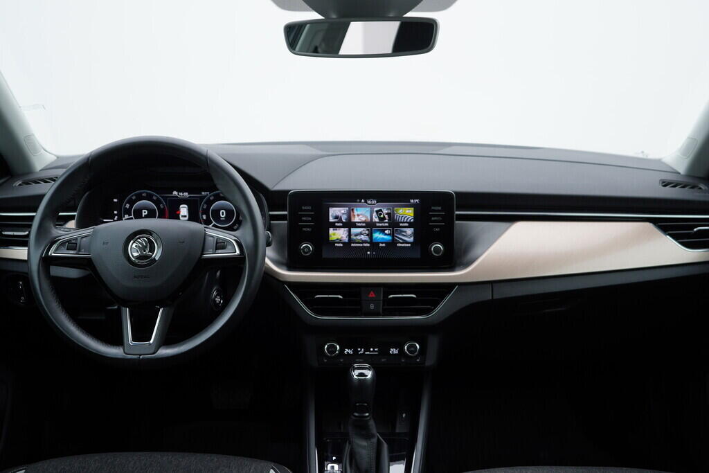 OV190V09163_25.webp_SCALA Style 1.5 TSI 110 kW automat