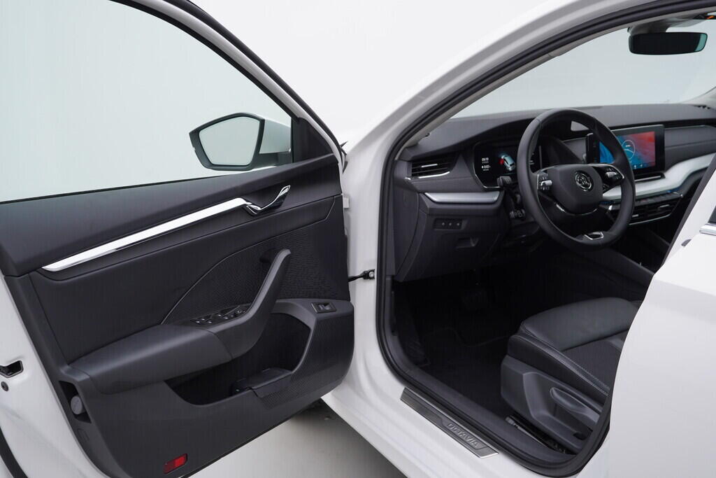 OV190V09166_18.webp_OCTAVIA Style 2.0 TDI 110 kW automat, DPH