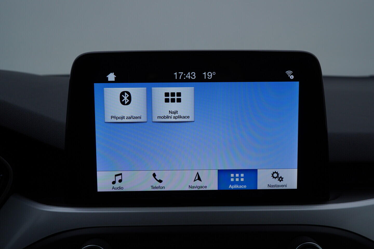 OV190V09168_30.webp_FOCUS Business 1.0  92 kW manuál, DPH