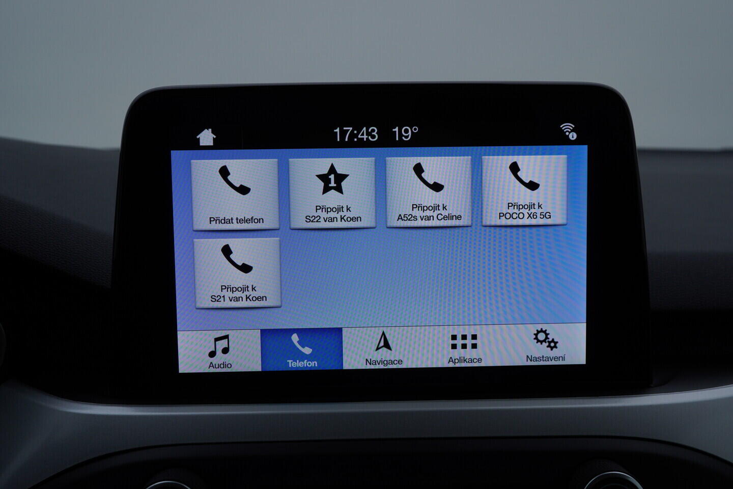 OV190V09168_32.webp_FOCUS Business 1.0  92 kW manuál, DPH