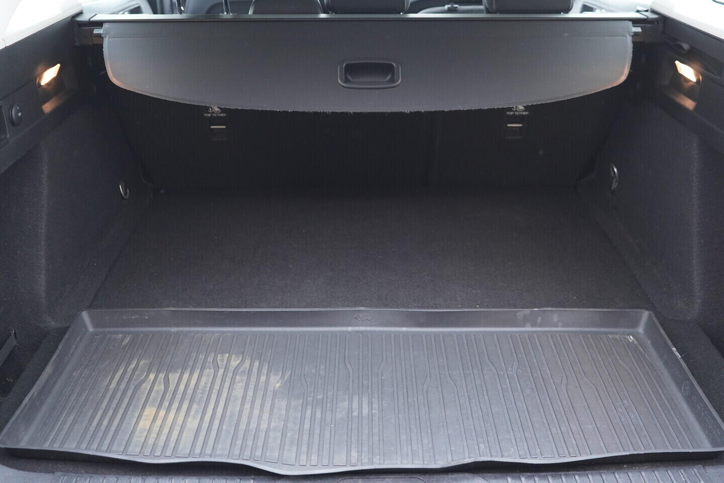 OV190V09168_40.webp_FOCUS Business 1.0  92 kW manuál, DPH