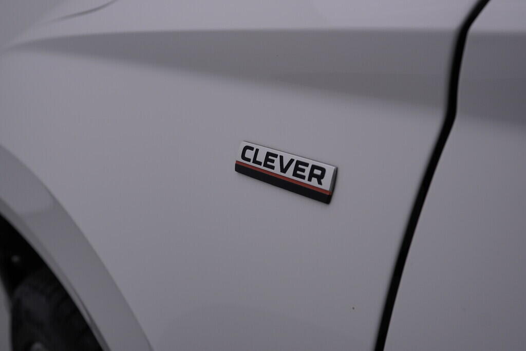 OV190V09169_43.webp_KAROQ Ambition 2.0 TDI 85 kW manuál, DPH