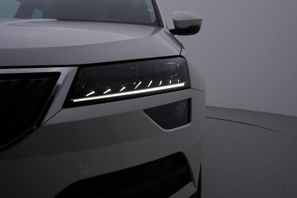 OV190V09169_45.webp_KAROQ Ambition 2.0 TDI 85 kW manuál, DPH