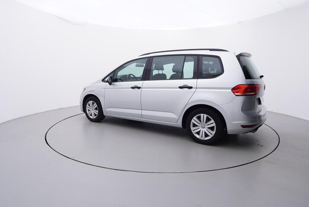 OV190V09171_12.webp_TOURAN Trendline  1.4 TSI 110 kW manuál