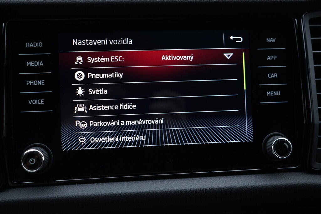 OV190V09175_38.webp_KODIAQ RS 2.0 TDI 176 kW automat, DPH
