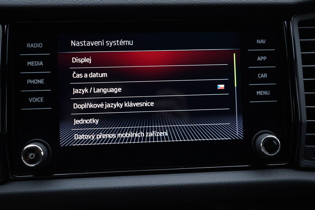 OV190V09175_42.webp_KODIAQ RS 2.0 TDI 176 kW automat, DPH