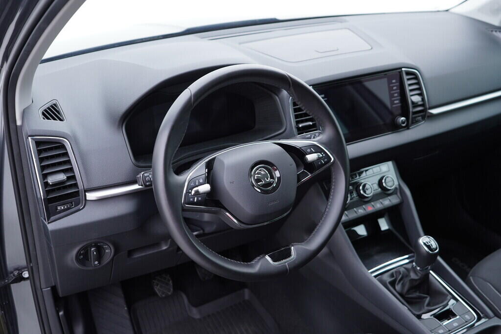 OV190V09177_21.webp_KAROQ Ambition 1.5 TSI 110 kW manuál, DPH