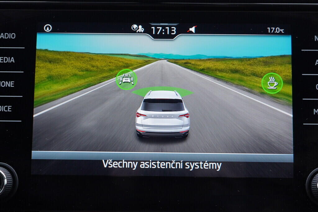 OV190V09177_29.webp_KAROQ Ambition 1.5 TSI 110 kW manuál, DPH