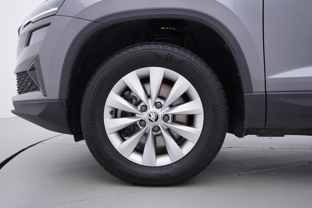 OV190V09177_42.webp_KAROQ Ambition 1.5 TSI 110 kW manuál, DPH