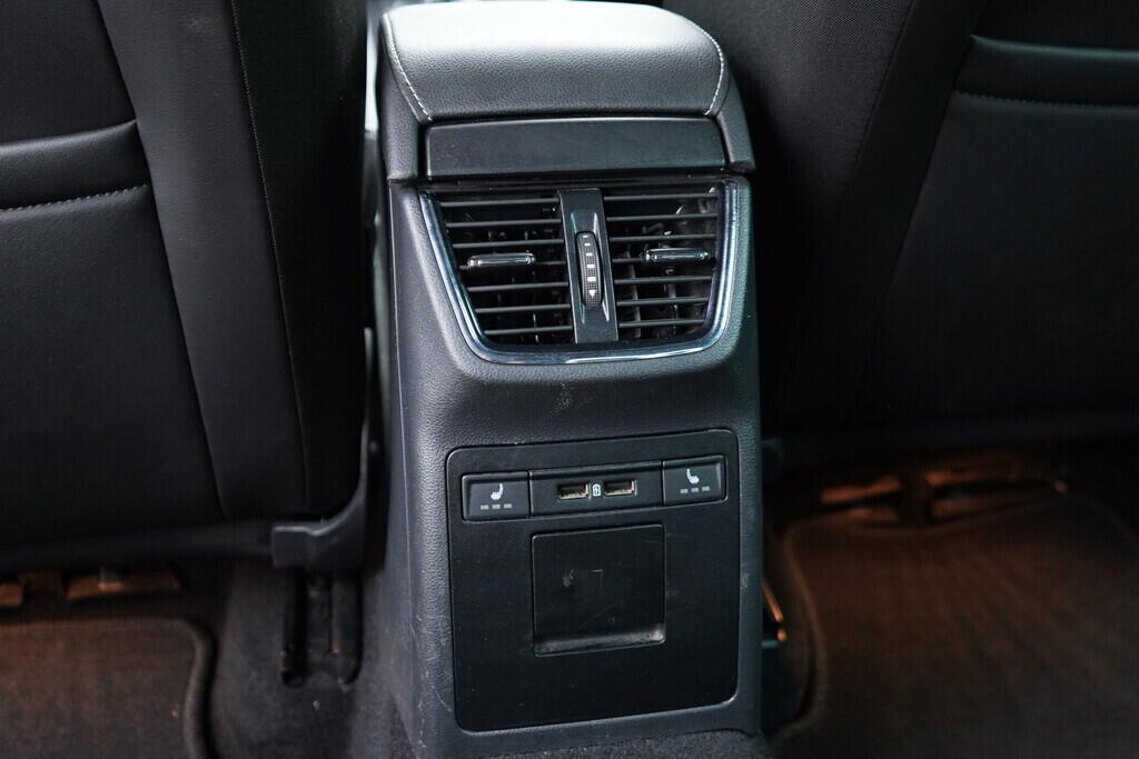 OV190V09178_36.webp_OCTAVIA RS 2.0 TDI 135 kW automat, DPH