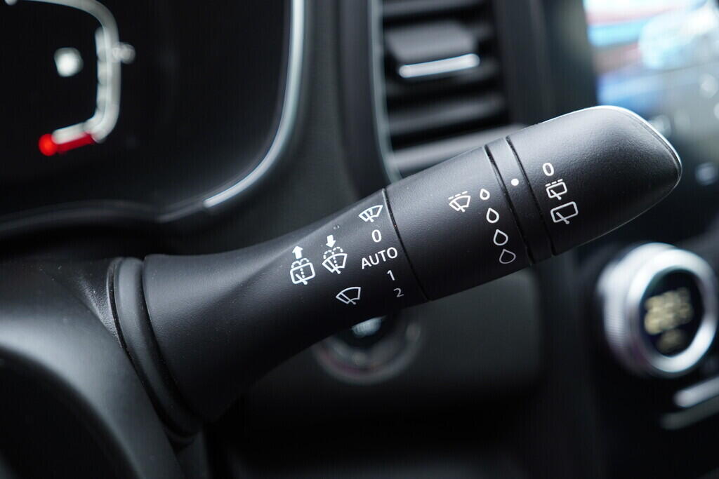 OV190V09179_24.webp_MÉGANE Intens 1.3 H5H E4 103 kW manuál, DPH