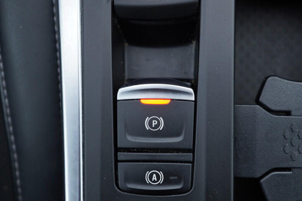 OV190V09179_34.webp_MÉGANE Intens 1.3 H5H E4 103 kW manuál, DPH