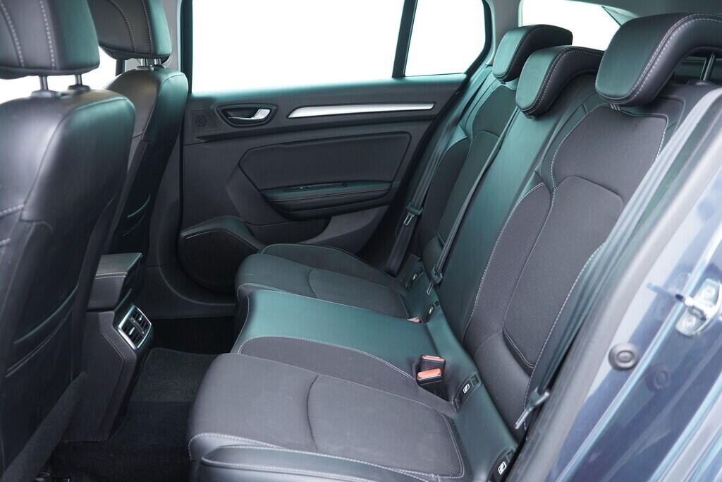 OV190V09179_37.webp_MÉGANE Intens 1.3 H5H E4 103 kW manuál, DPH