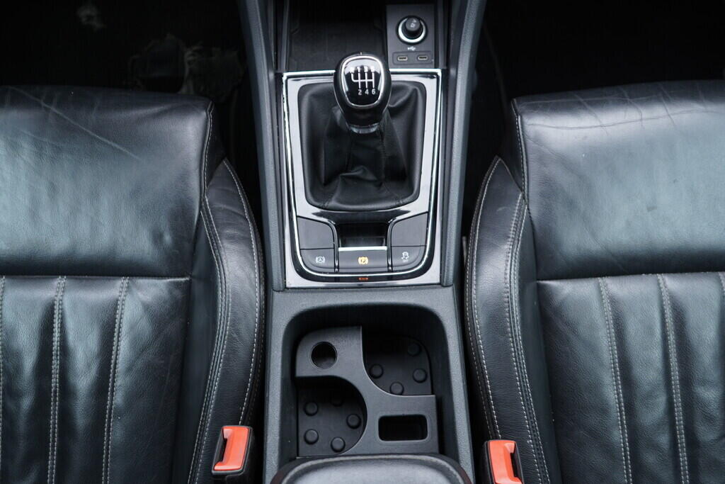 OV190V09180_35.webp_KAROQ Style Plus 1.0 TSI 81 kW manuál, DPH