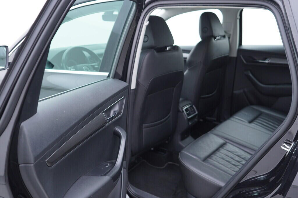 OV190V09180_37.webp_KAROQ Style Plus 1.0 TSI 81 kW manuál, DPH