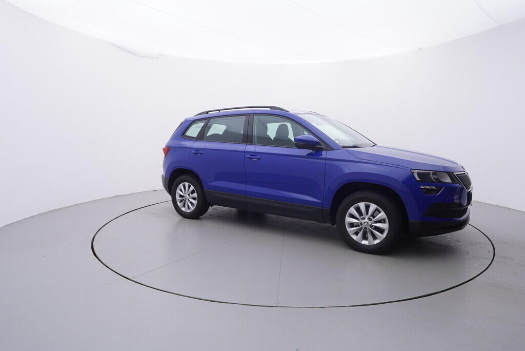 OV190V09181_16.webp_KAROQ Ambition 2.0 TDI 110 kW automat, DPH