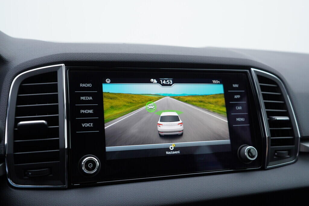 OV190V09181_30.webp_KAROQ Ambition 2.0 TDI 110 kW automat, DPH