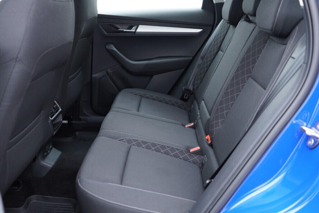 OV190V09181_35.webp_KAROQ Ambition 2.0 TDI 110 kW automat, DPH