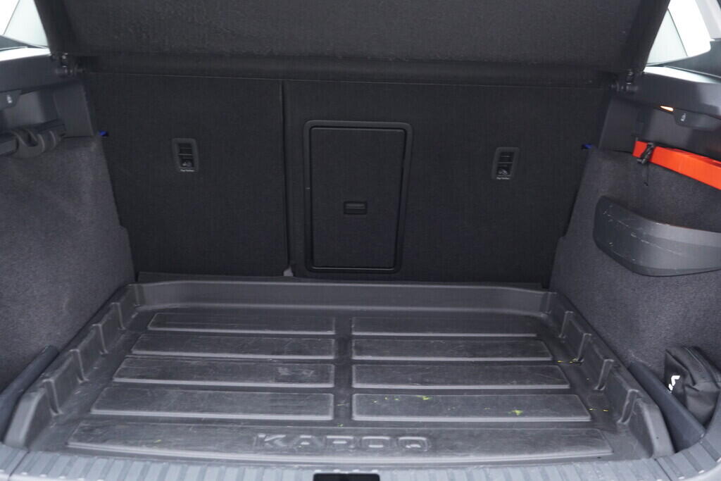 OV190V09181_36.webp_KAROQ Ambition 2.0 TDI 110 kW automat, DPH