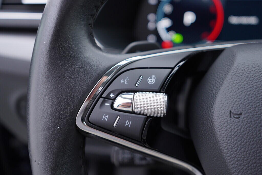 OV190V09182_26.webp_SUPERB Style 2.0 TDI 110 kW automat, DPH