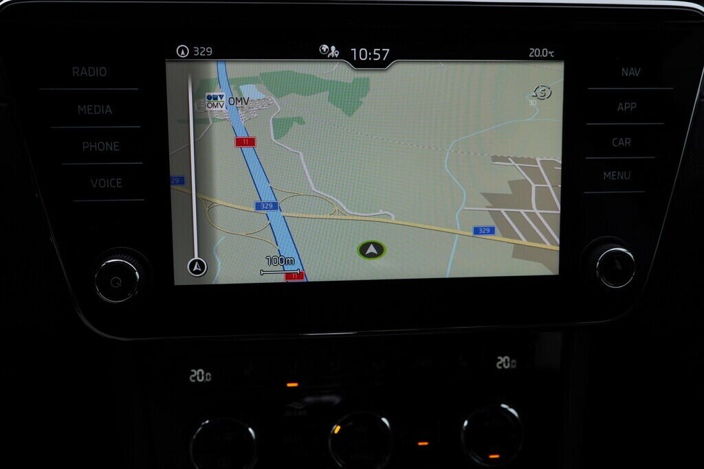 OV190V09182_34.webp_SUPERB Style 2.0 TDI 110 kW automat, DPH