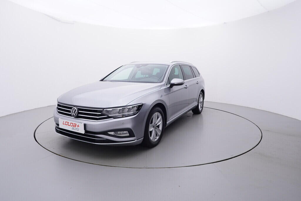 OV190V09183_10.webp_PASSAT VARIANT Elegance 2.0 TDI 110 kW automat, DPH