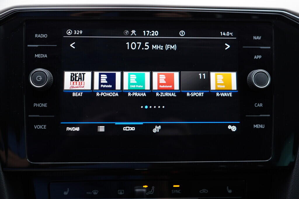 OV190V09183_32.webp_PASSAT VARIANT Elegance 2.0 TDI 110 kW automat, DPH