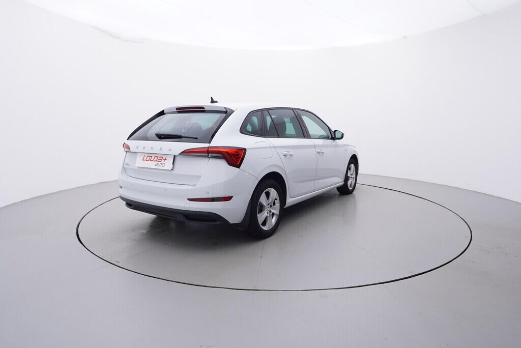 OV190V09197_14.webp_SCALA Drive 1.5 TSI 110 kW manuál