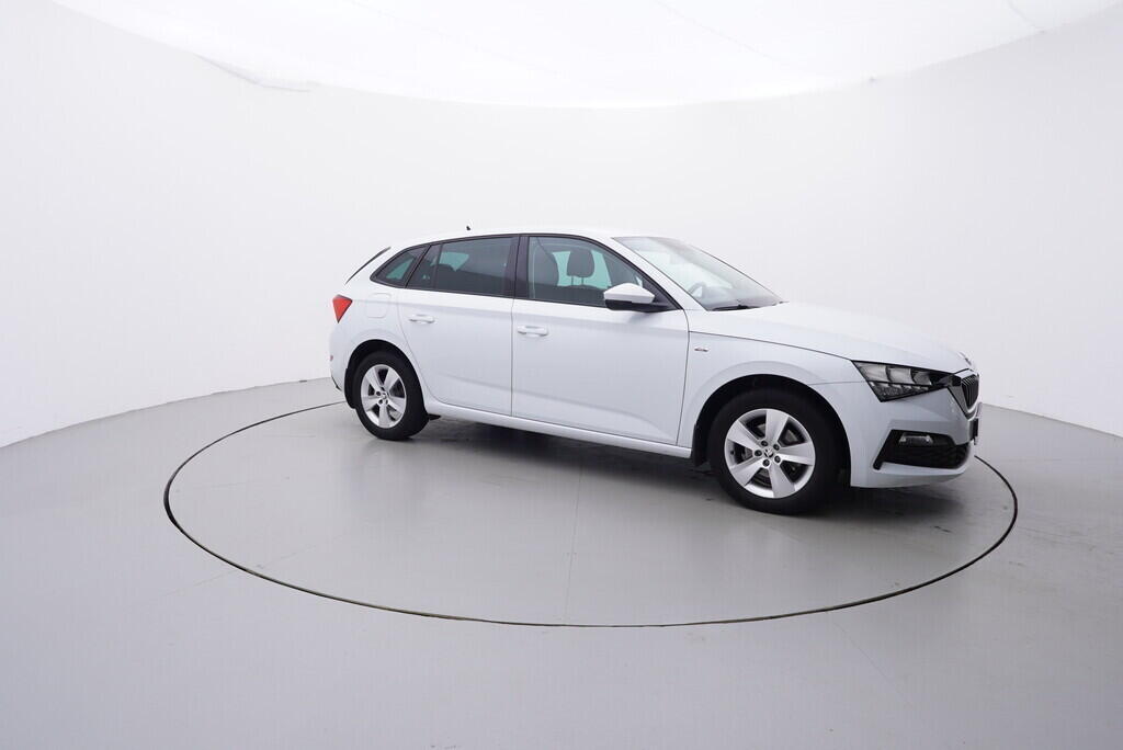 OV190V09197_16.webp_SCALA Drive 1.5 TSI 110 kW manuál