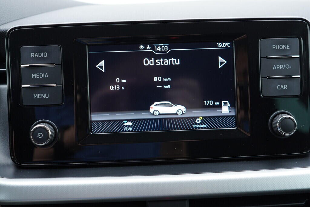 OV190V09197_31.webp_SCALA Drive 1.5 TSI 110 kW manuál