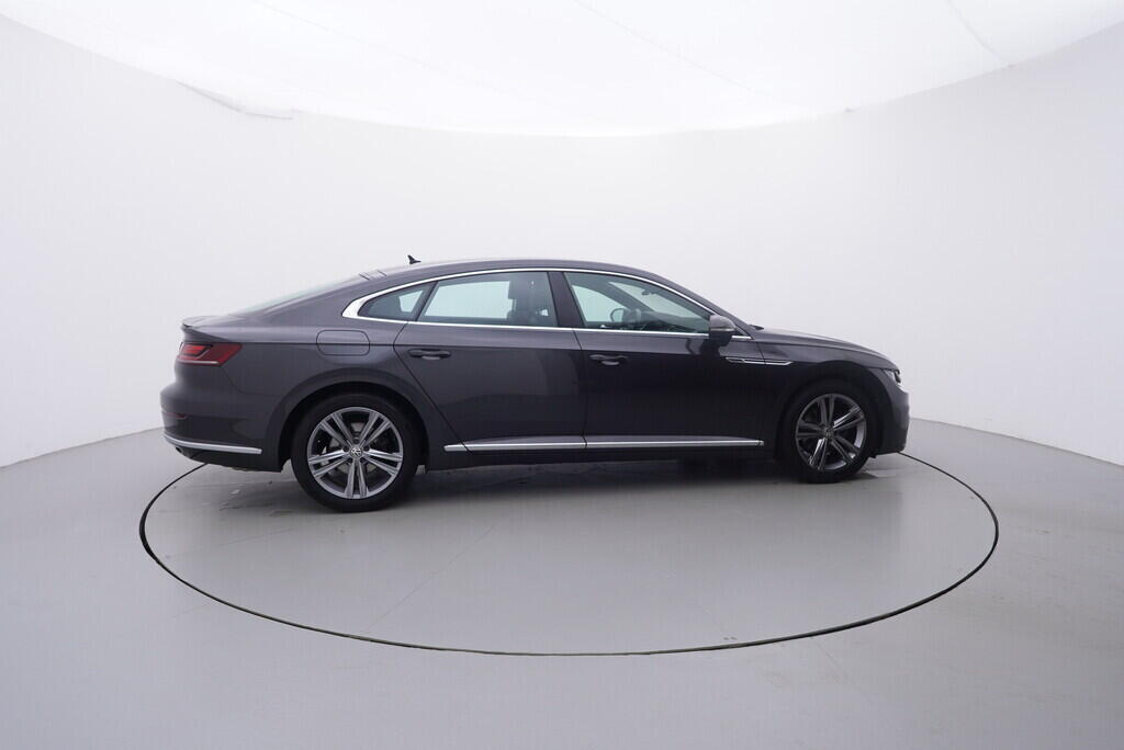 OV190V09203_15.webp_ARTEON R-Line 2.0 TSI 140 kW automat