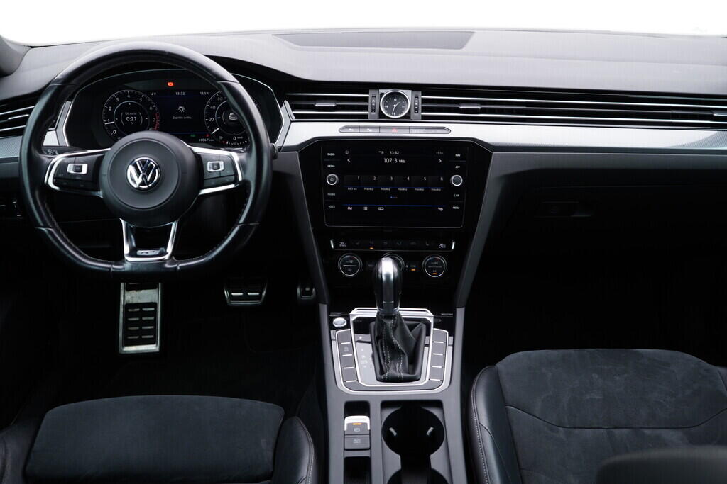 OV190V09203_31.webp_ARTEON R-Line 2.0 TSI 140 kW automat