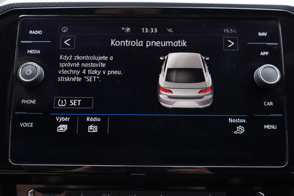 OV190V09203_35.webp_ARTEON R-Line 2.0 TSI 140 kW automat