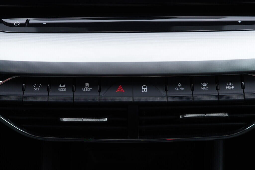 OV190V09204_34.webp_OCTAVIA Style Plus 1.5 TSI 110 kW manuál