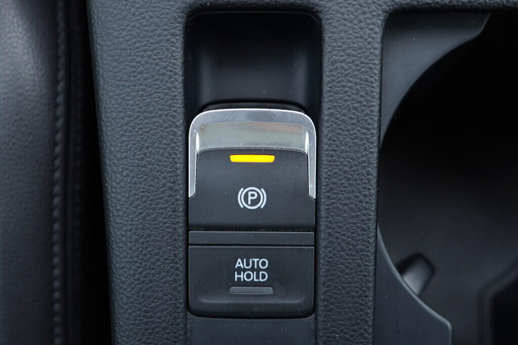 OV190V09205_37.webp_PASSAT VARIANT Highline 1.5 TSI 110 kW automat