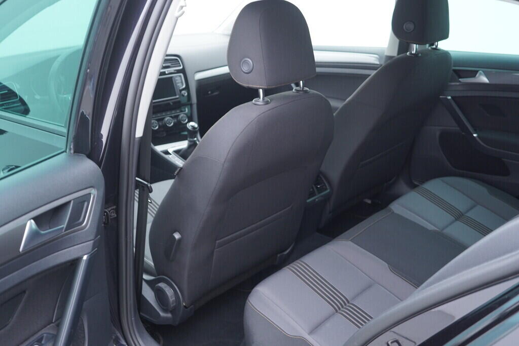 OV190V09206_33.webp_GOLF Allstar 1.4 TSI 110 kW manuál