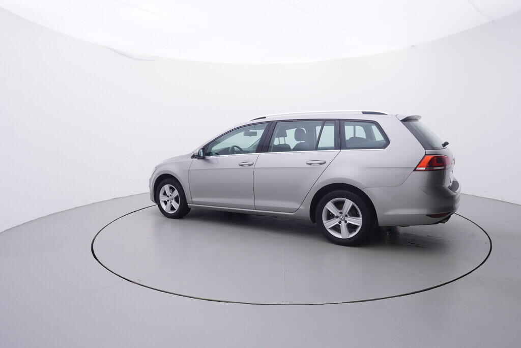 OV190V09207_12.webp_GOLF Highline 1.4 TSI 110 kW manuál